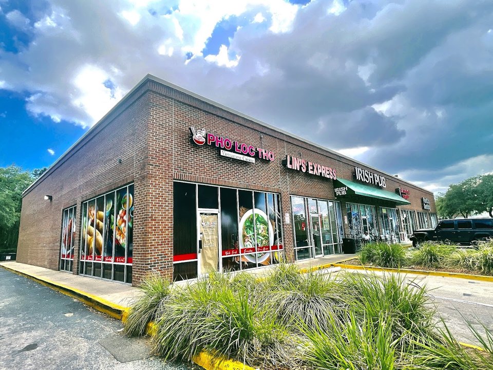 Pho La-Vie Plant City storefront on Thonotosassa Road.