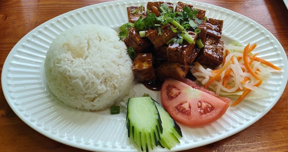 Lemongrass Tofu Rice Platter